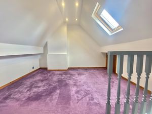 Loft Room- click for photo gallery